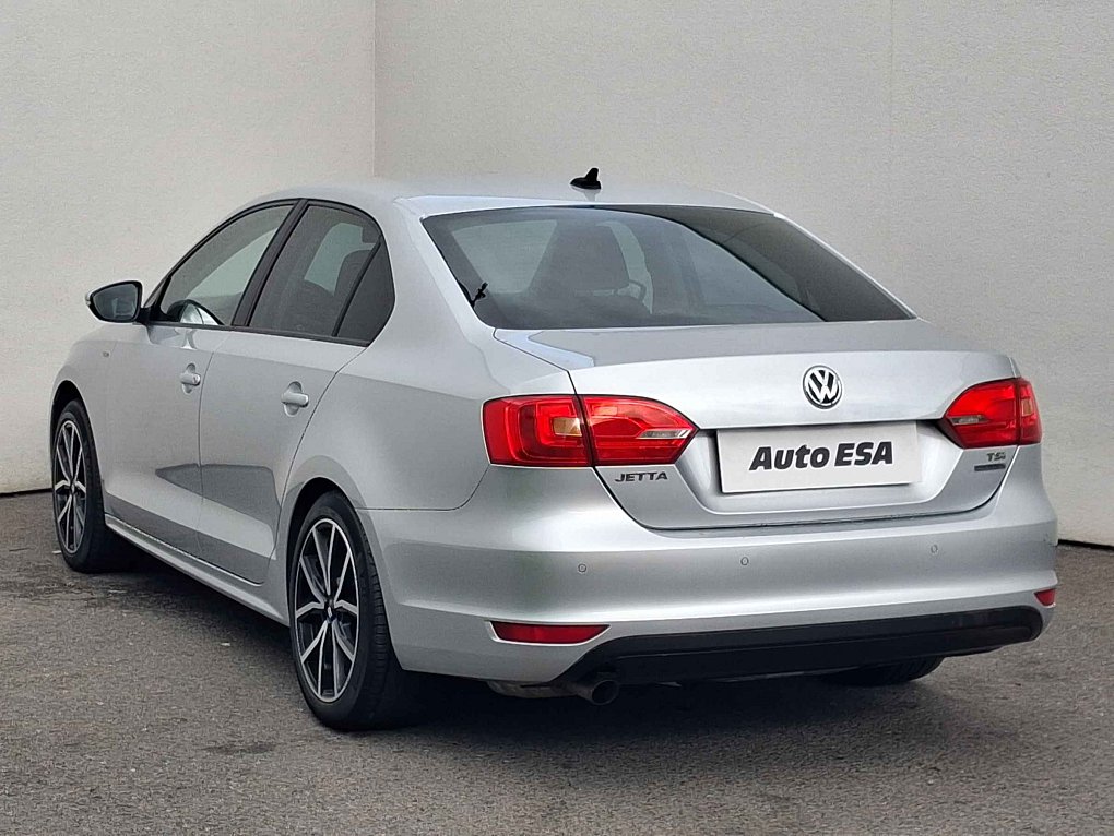 Volkswagen Jetta 1.2 TSi Life