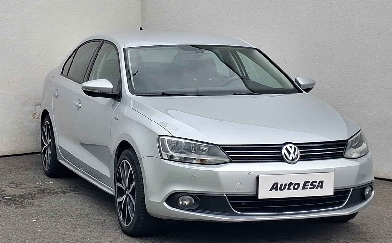 Volkswagen Jetta 1.2 TSi Life