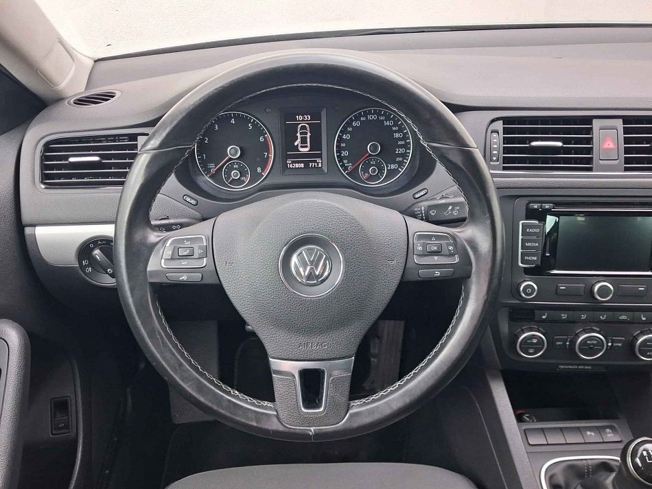 Volkswagen Jetta 1.2 TSi Life