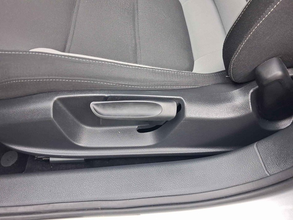 Volkswagen Jetta 1.2 TSi Life