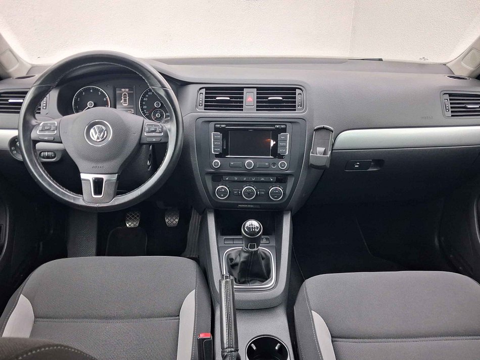 Volkswagen Jetta 1.2 TSi Life