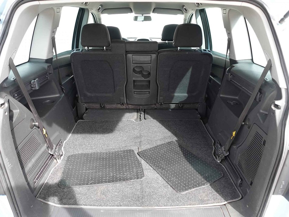 Opel Zafira 1.6i 