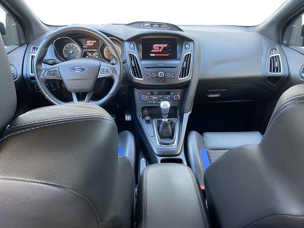 Ford Focus 2.0EB ST