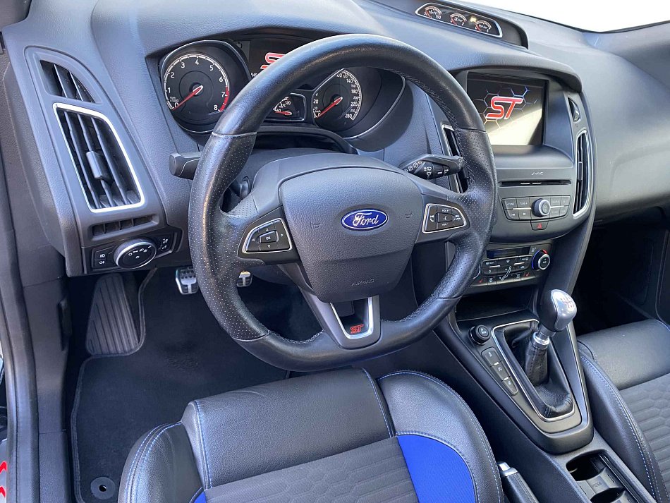 Ford Focus 2.0EB ST