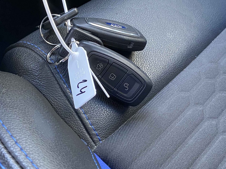 Ford Focus 2.0EB ST