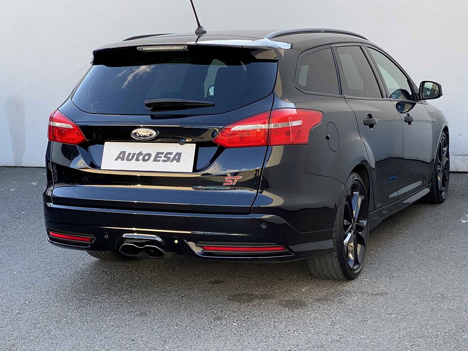 Ford Focus 2.0EB ST