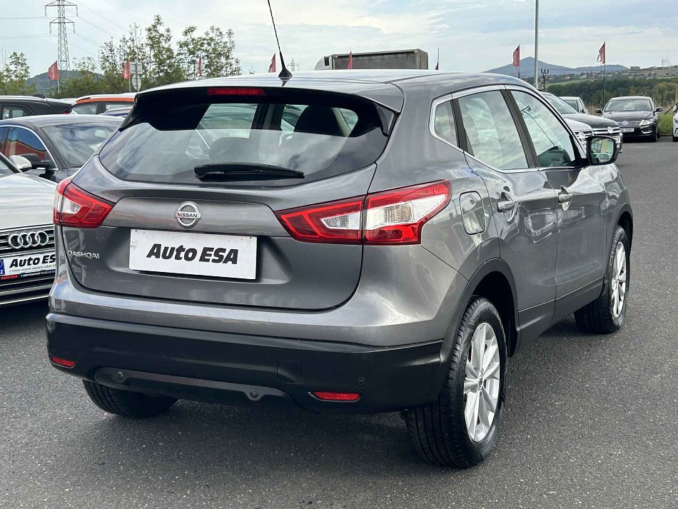 Nissan Qashqai 1.2 DiG-T 