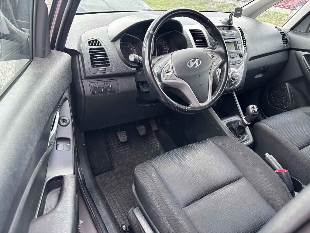 Hyundai Ix20 1.4i 