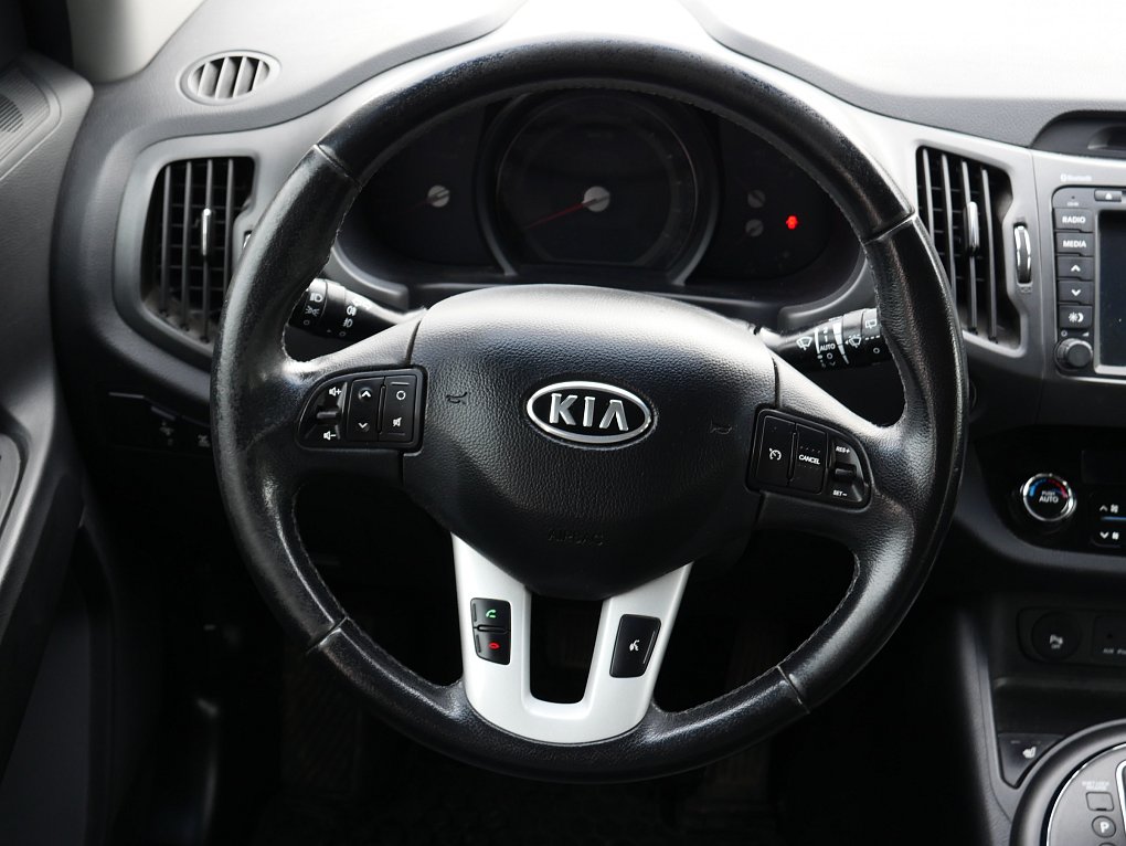 Kia Sportage 2.0 CVVT Spirit AWD