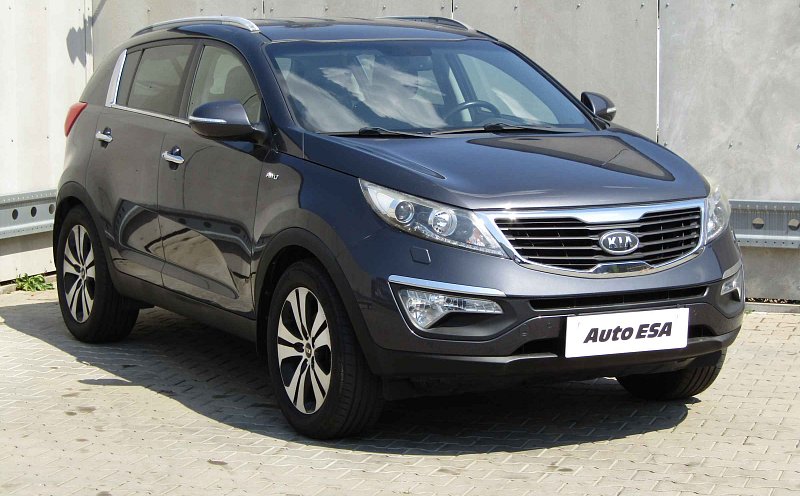 Kia Sportage 2.0 CVVT Spirit AWD
