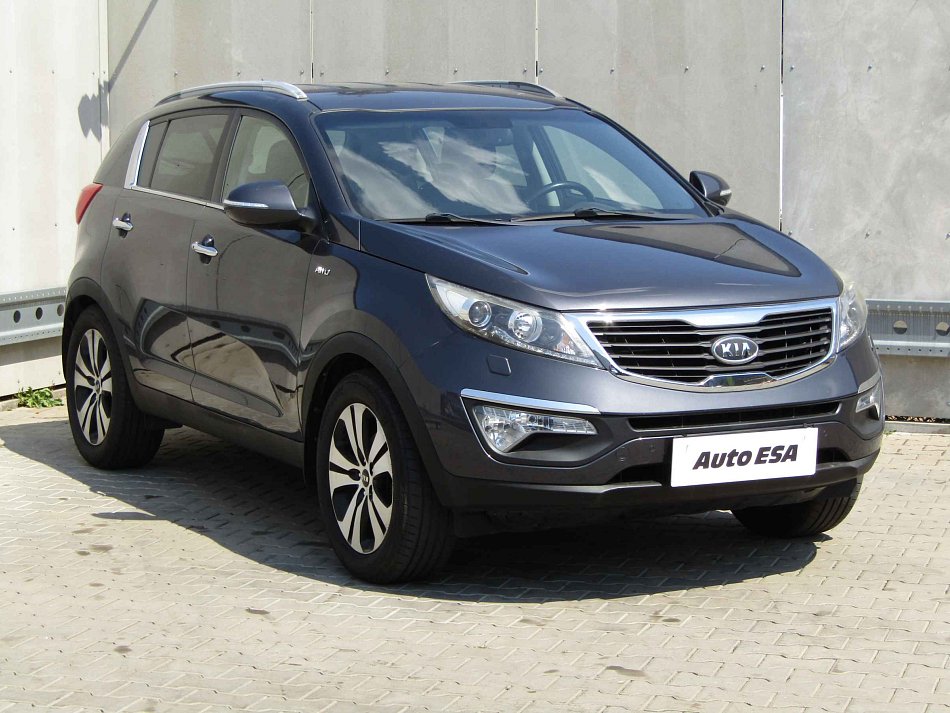 Kia Sportage 2.0 CVVT Spirit AWD