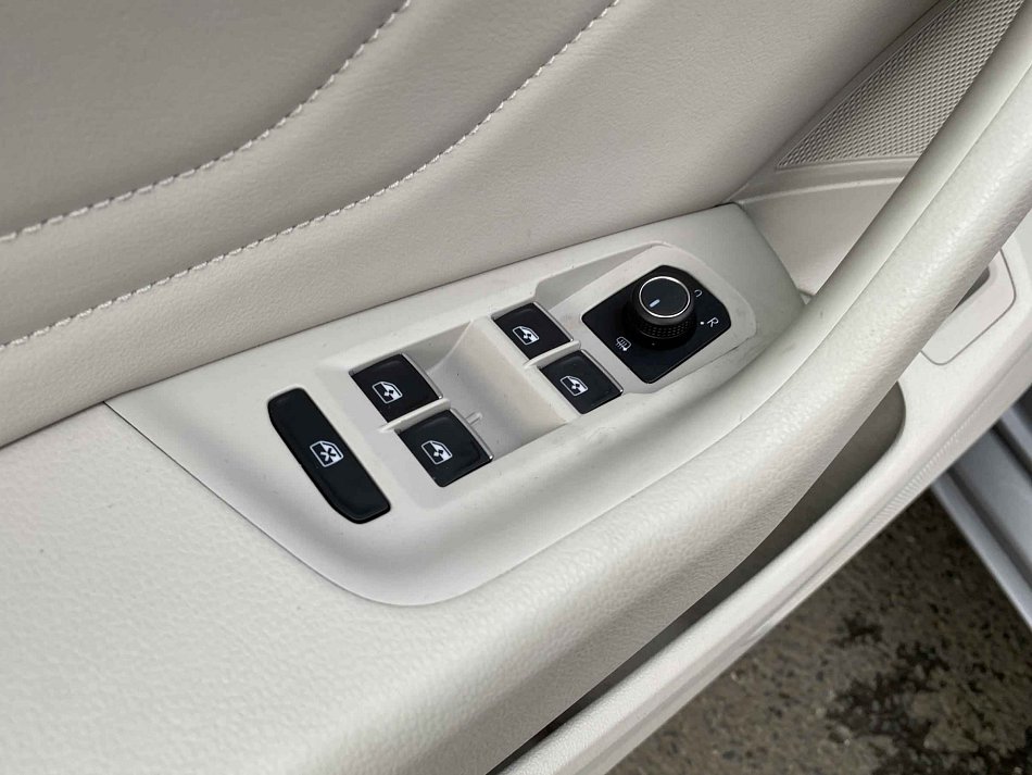 Volkswagen Passat 2.0 TDI Elegance