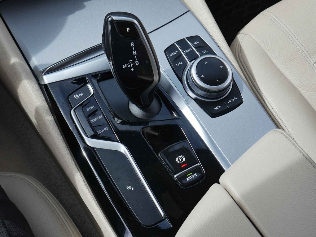 BMW Řada 5 2.0D  520d
