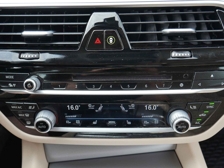 BMW Řada 5 2.0D  520d