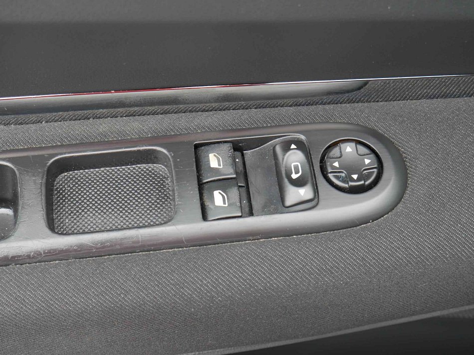 Peugeot 3008 1.6HDi 