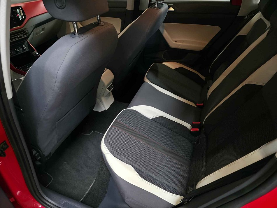 Volkswagen Polo 1.0 TSi Beats