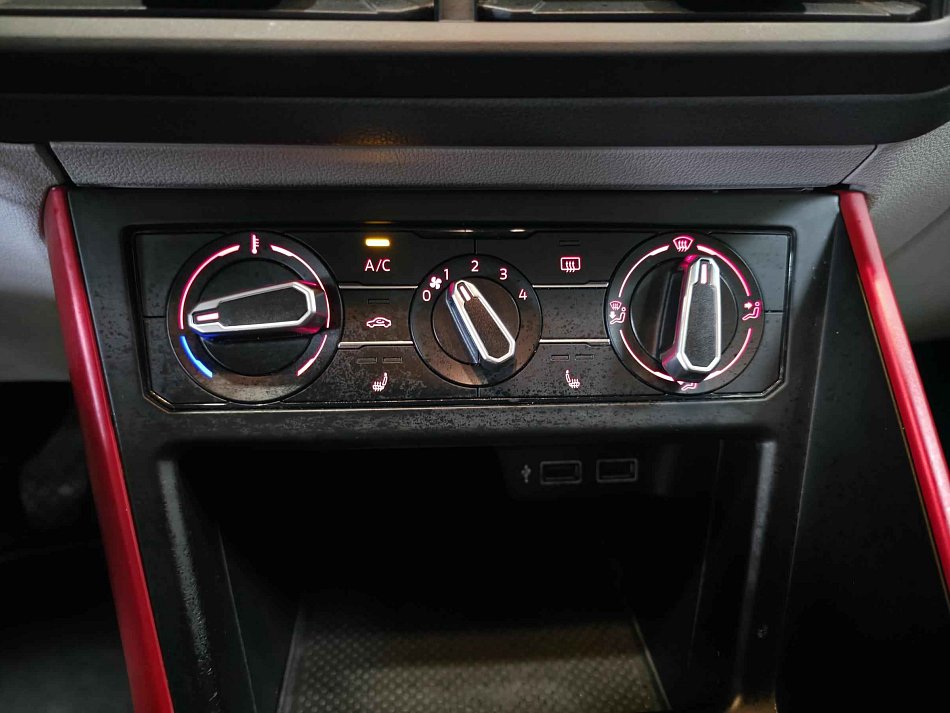 Volkswagen Polo 1.0 TSi Beats