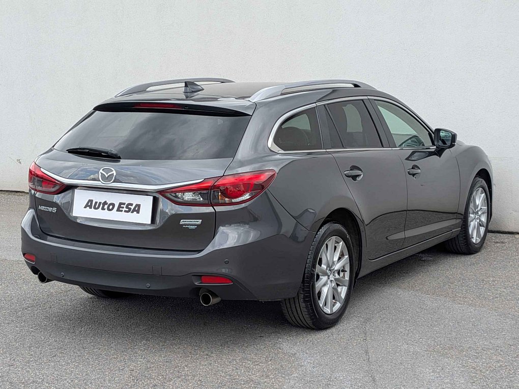 Mazda 6 2.0 i Attraction