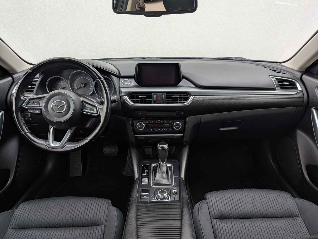 Mazda 6 2.0 i Attraction