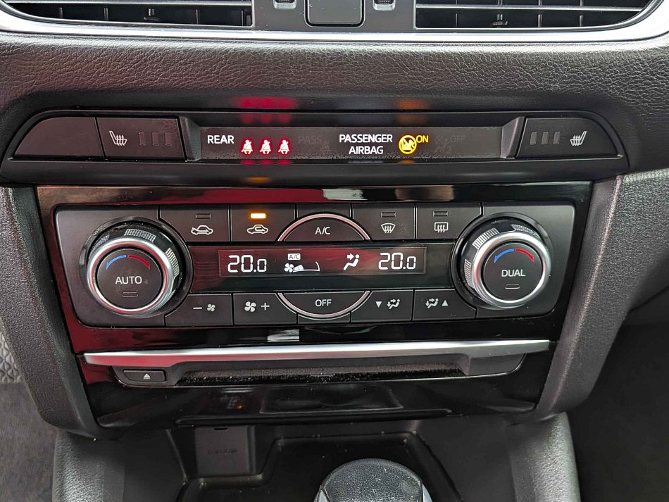 Mazda 6 2.0 i Attraction