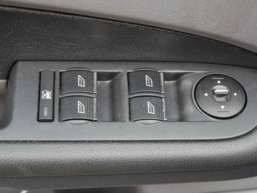 Ford Focus 1.6i 