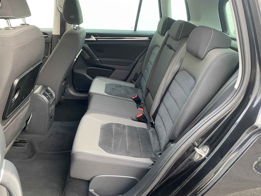 Volkswagen Sportsvan 1.4 TSi Highline
