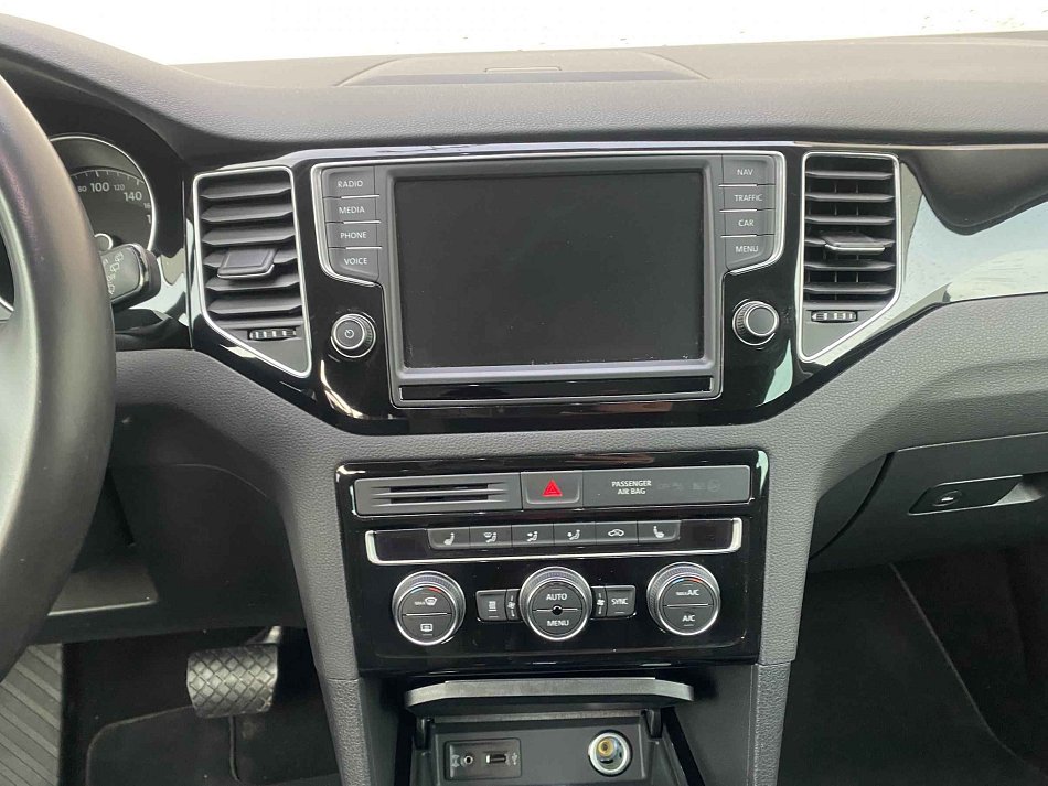 Volkswagen Sportsvan 1.4 TSi Highline