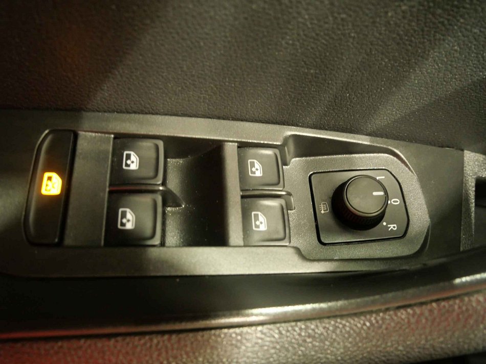 Škoda Karoq 1.0TSI Ambition