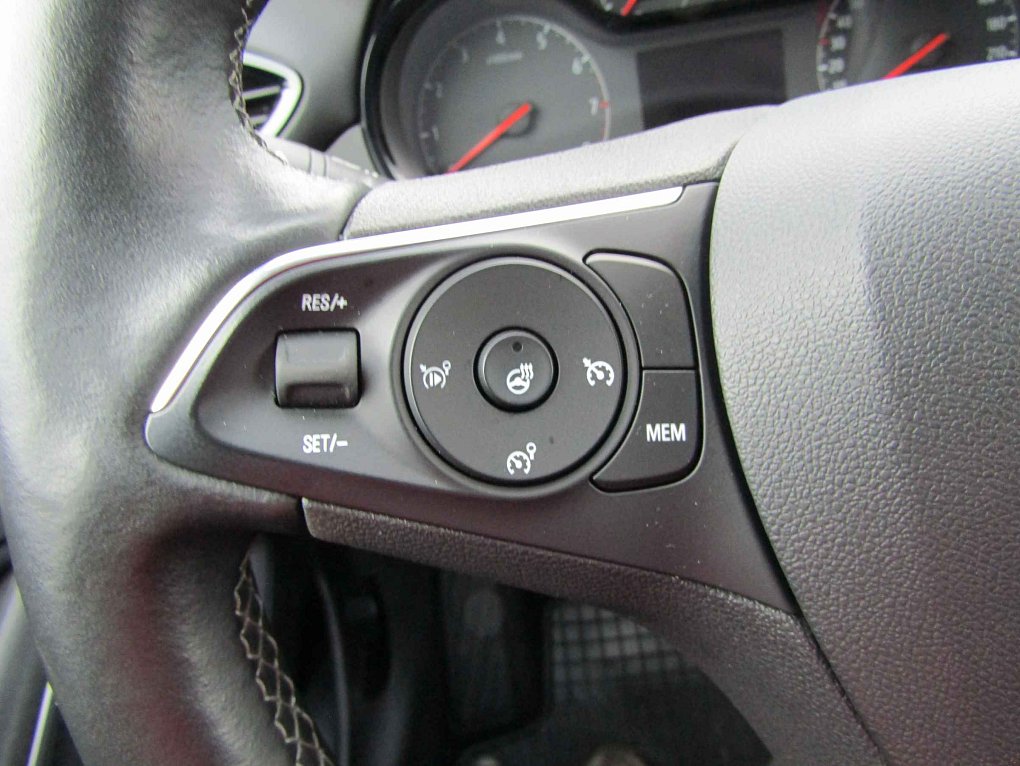 Opel Crossland X 1.2T 