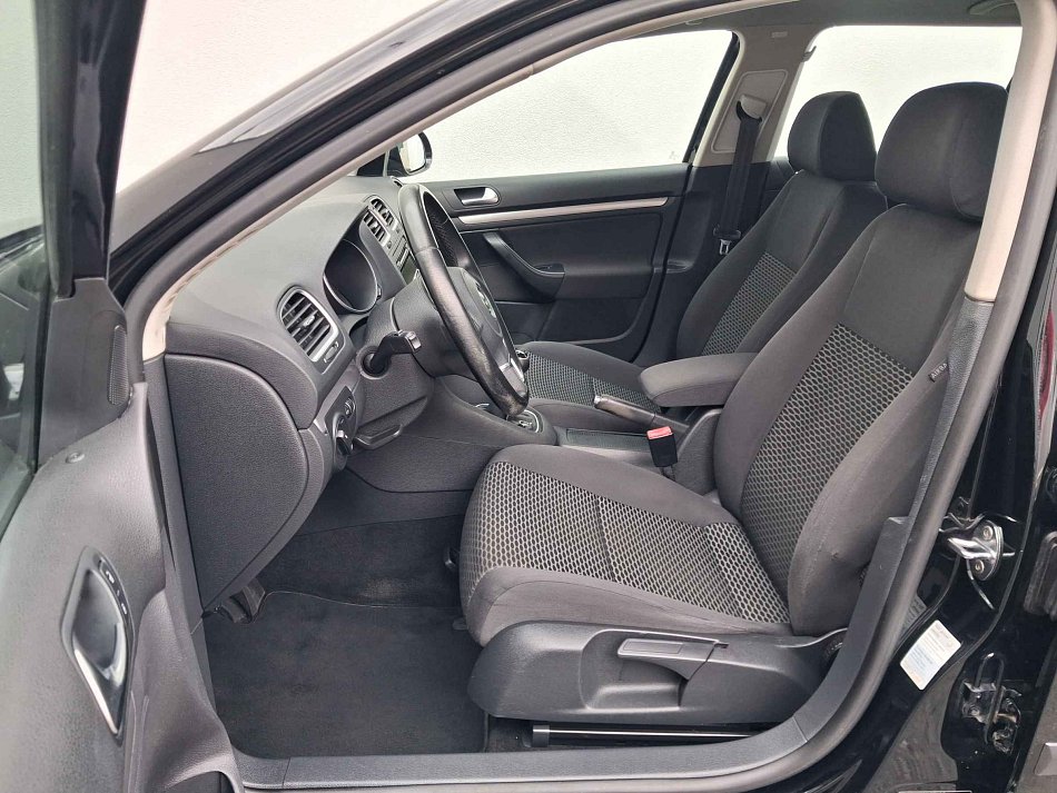 Volkswagen Golf 1.2 TSi 