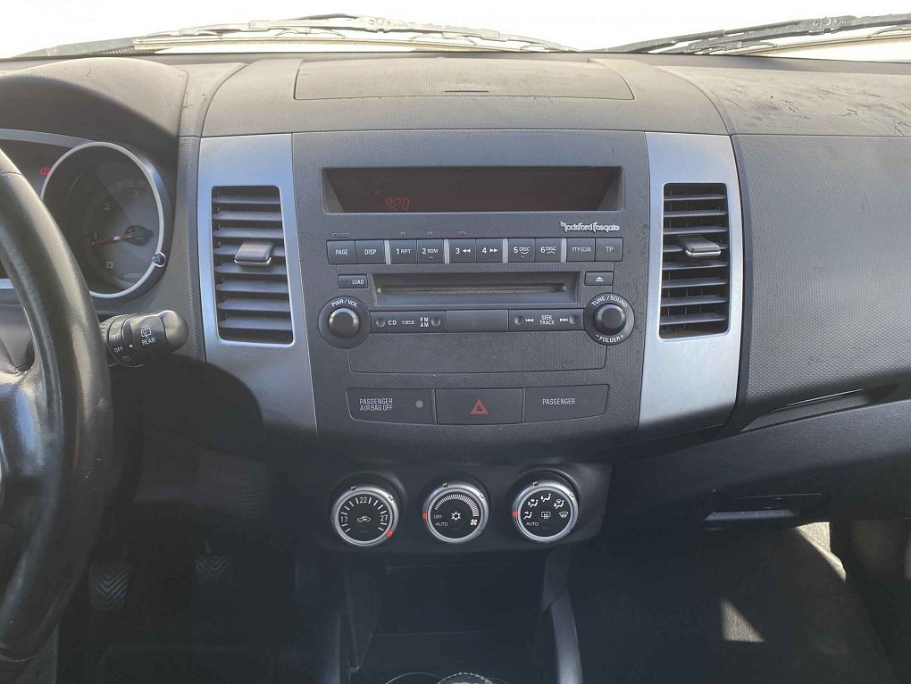 Mitsubishi Outlander 2.2d  4x4, 7míst