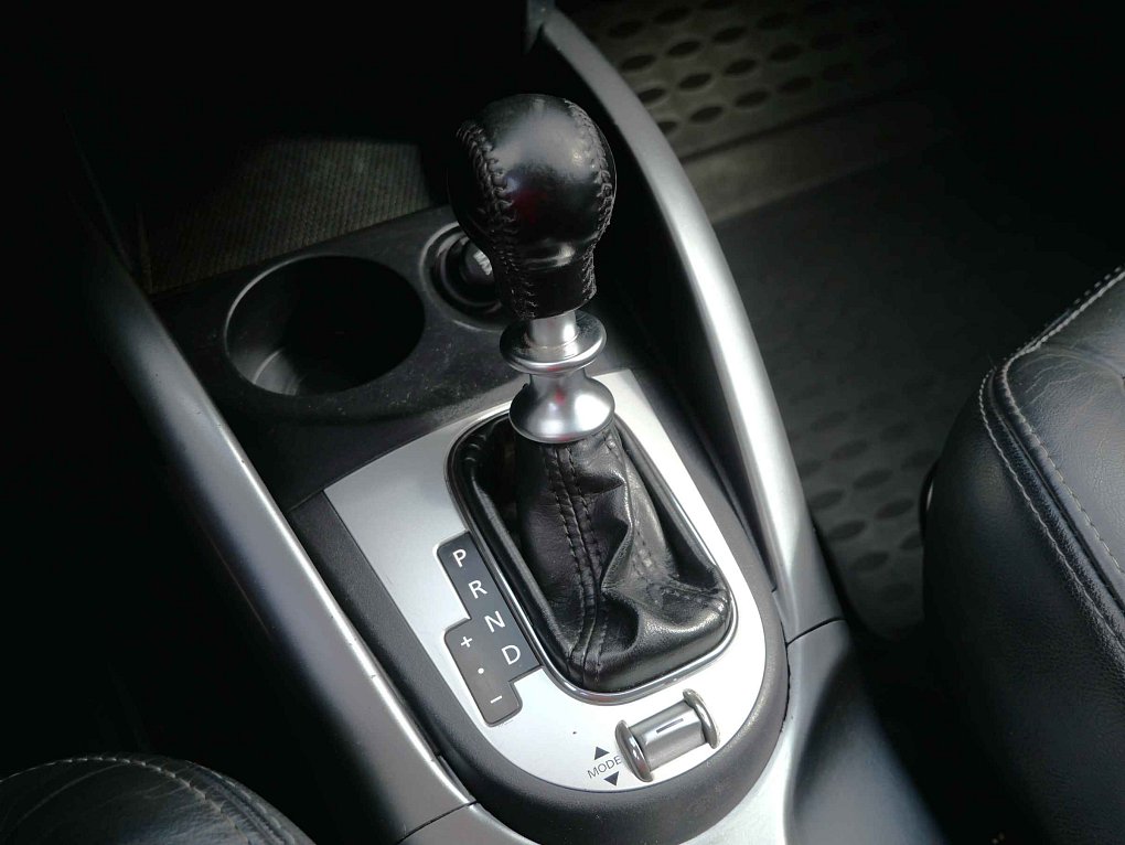 Peugeot 4007 2.2 HDi  4x4, 7míst