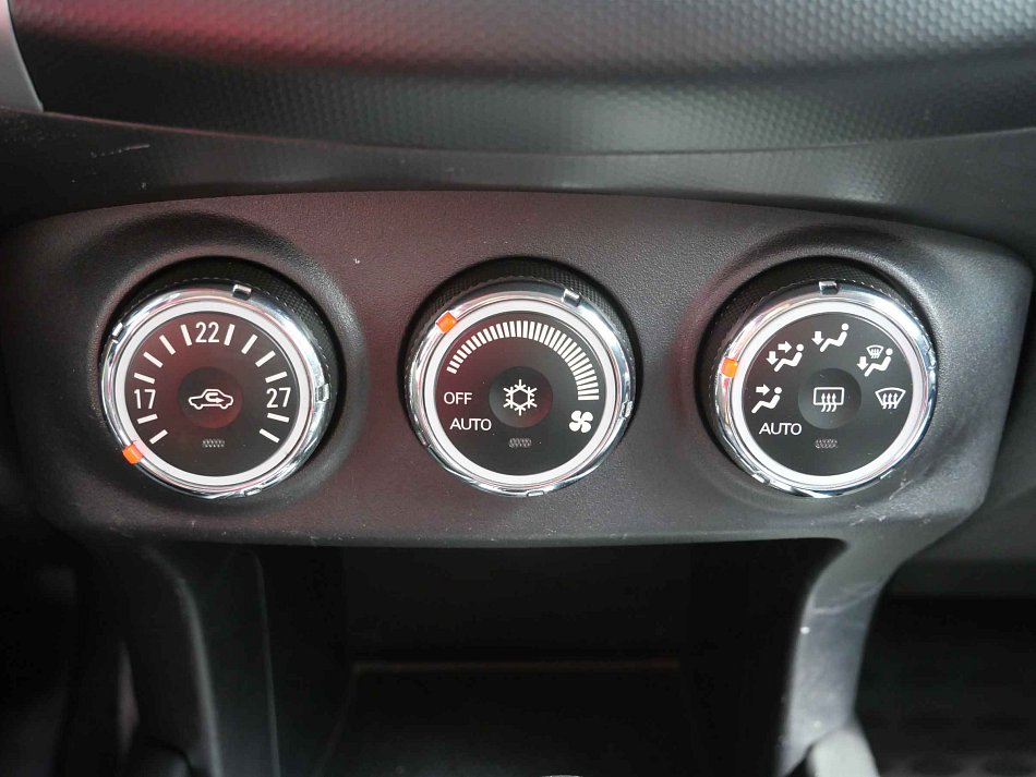 Peugeot 4007 2.2 HDi  4x4, 7míst