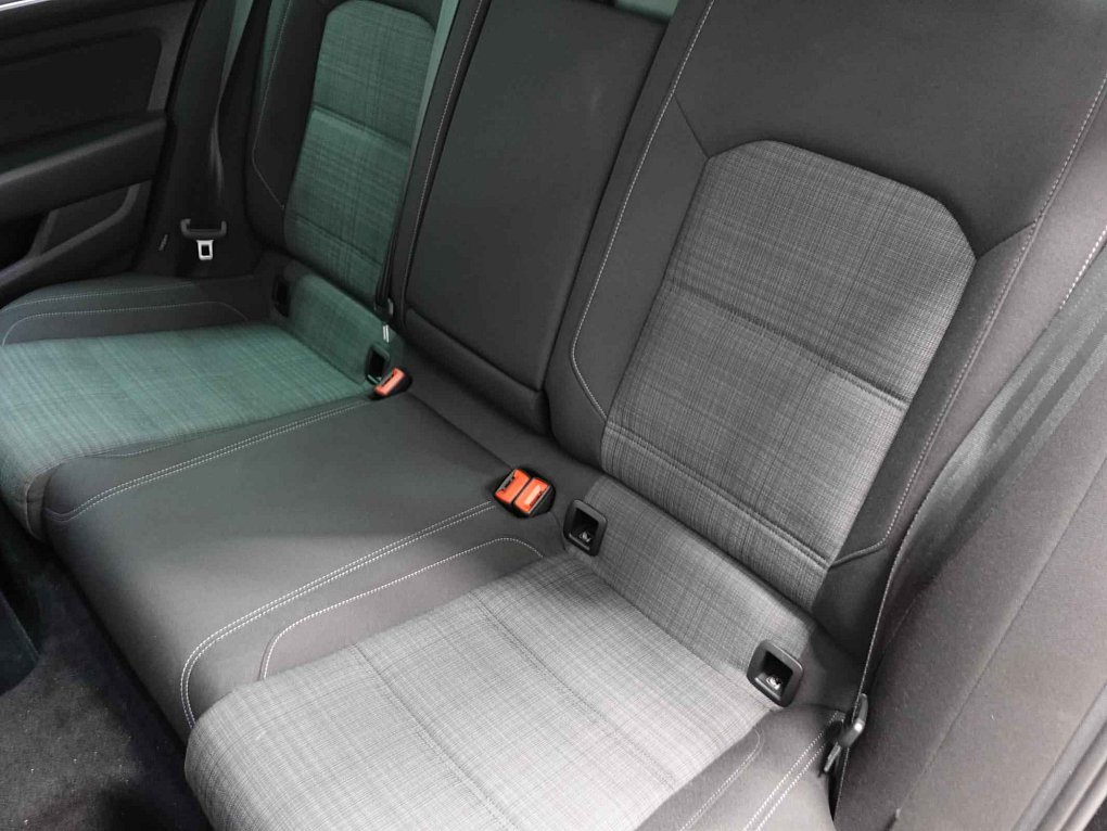 Volkswagen Passat 2.0TDi 