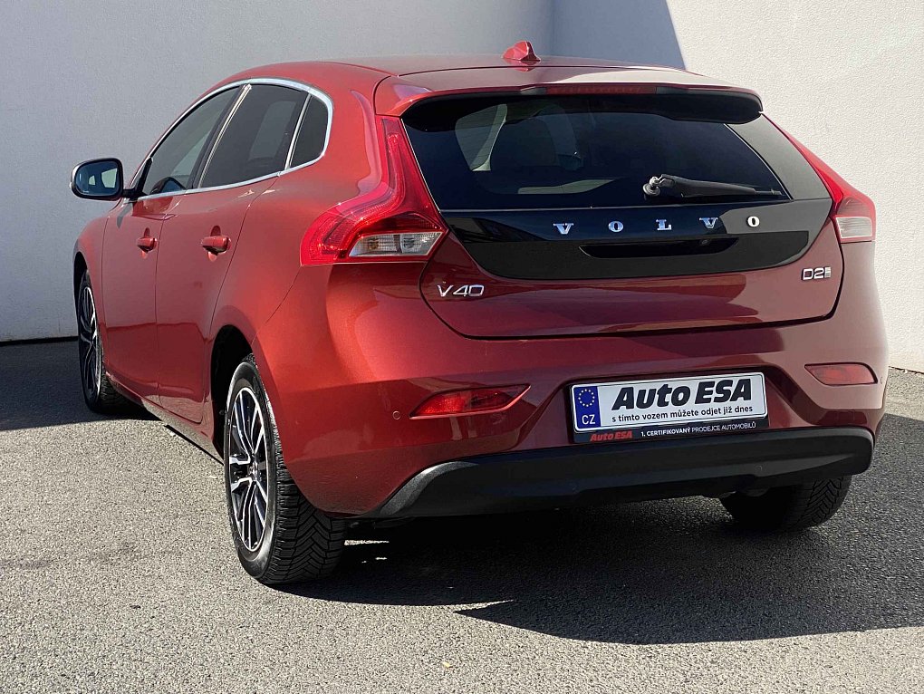 Volvo V40 2.0 D2 