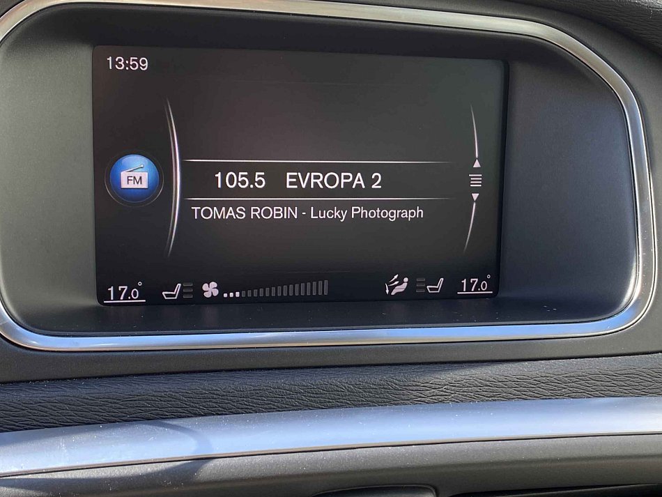 Volvo V40 2.0 D2 