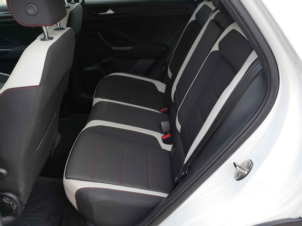 Volkswagen T-Roc 2.0 TSi  4x4