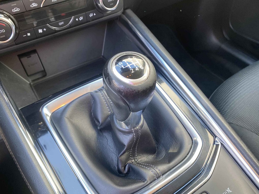 Mazda CX-5 2.0i  4x4