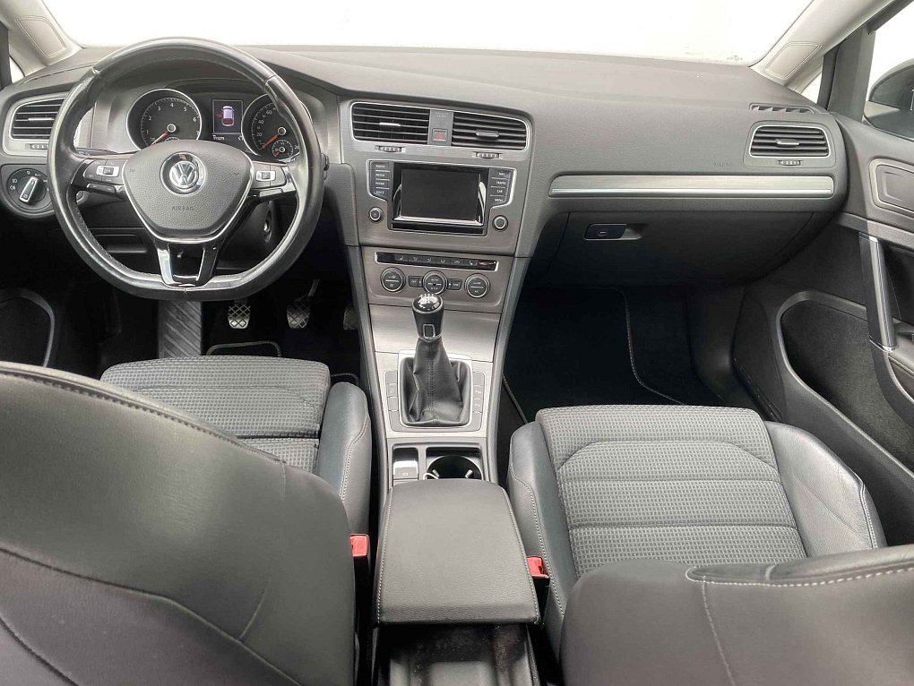 Volkswagen Golf 1.2 TSi Comfortline VII