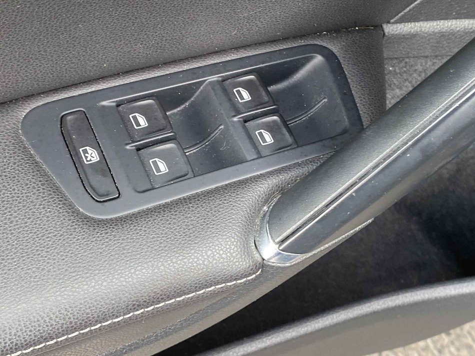 Volkswagen Golf 1.2 TSi Comfortline VII