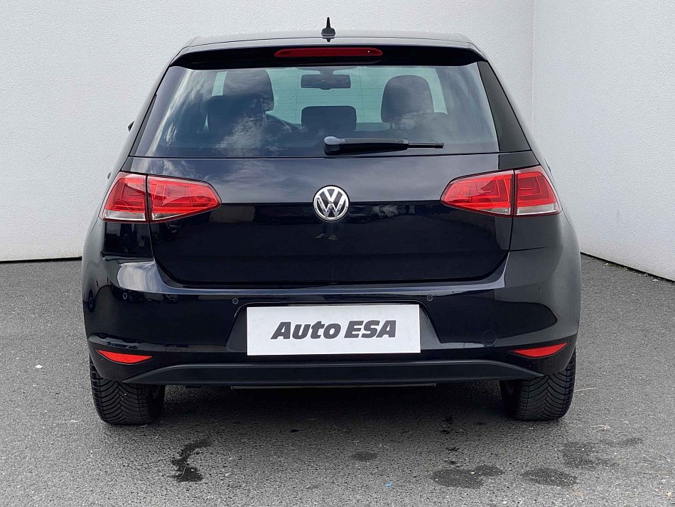 Volkswagen Golf 1.2 TSi Comfortline VII