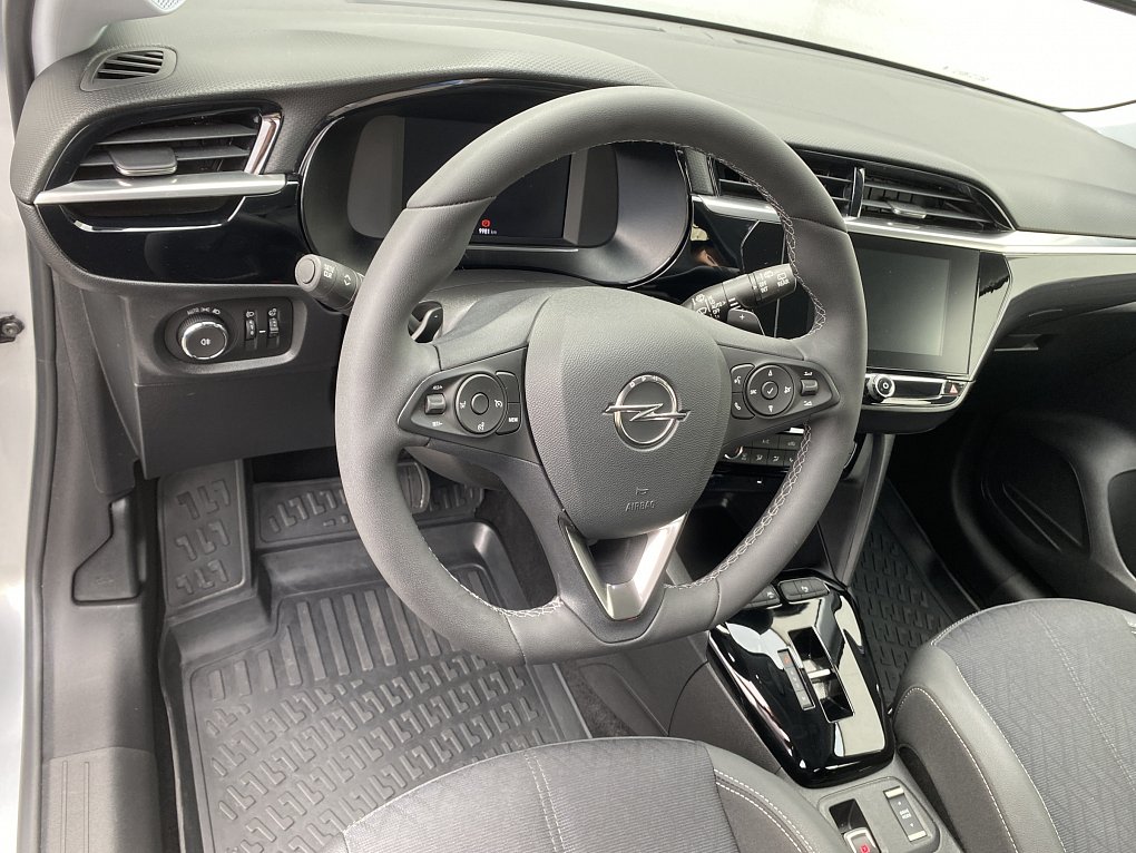 Opel Corsa 1.2T Elegance