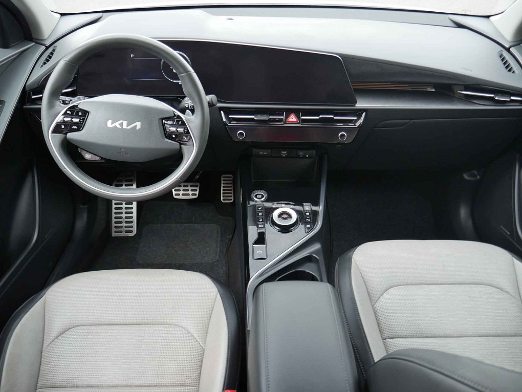 Kia Niro 1.6 GDi HEV 