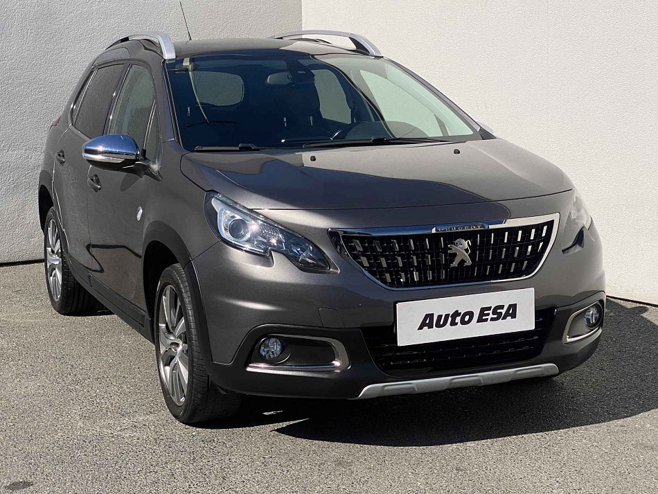 Peugeot 2008 1.2 PT Crossway