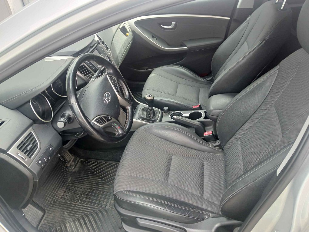 Hyundai I30 1.6 CRDi 