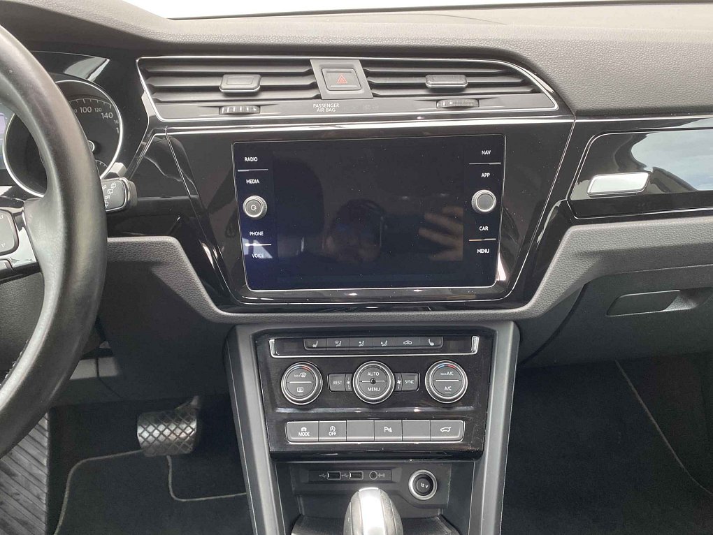 Volkswagen Touran 2.0TDi 