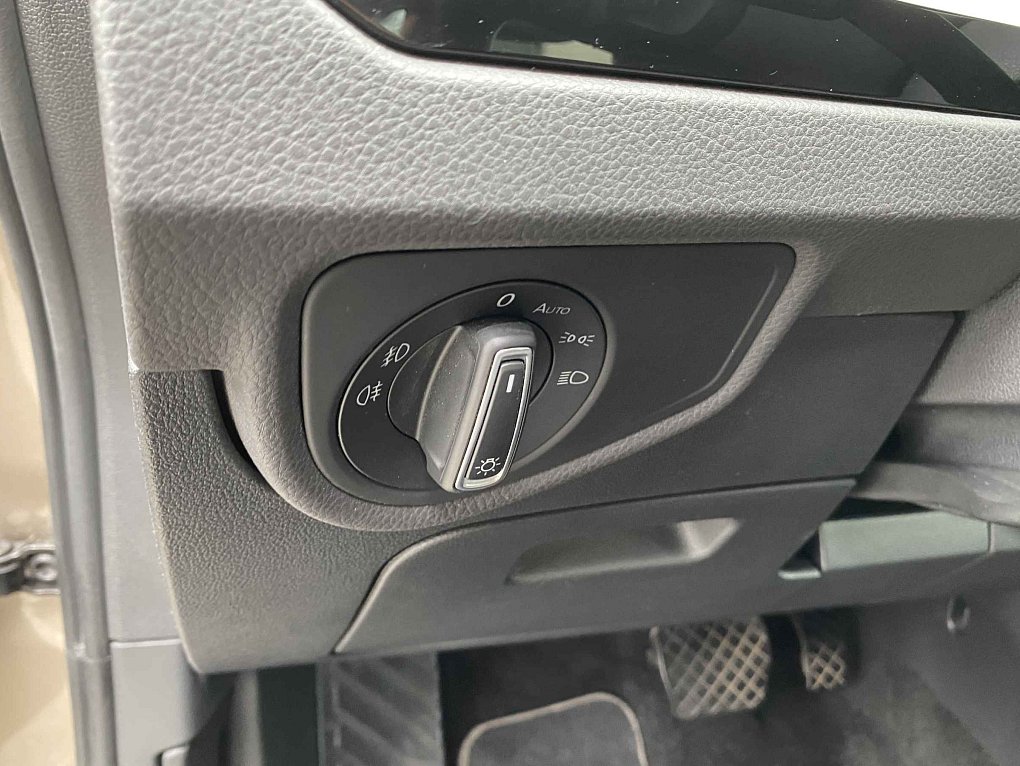 Volkswagen Touran 2.0TDi 