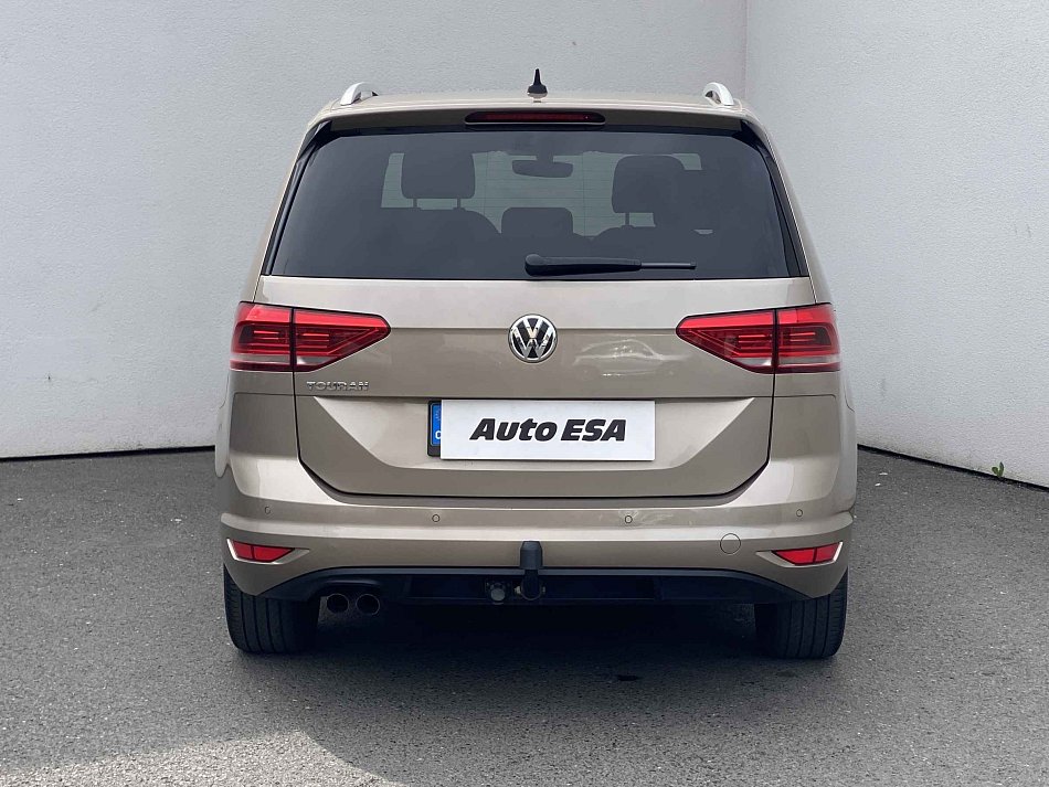 Volkswagen Touran 2.0TDi 