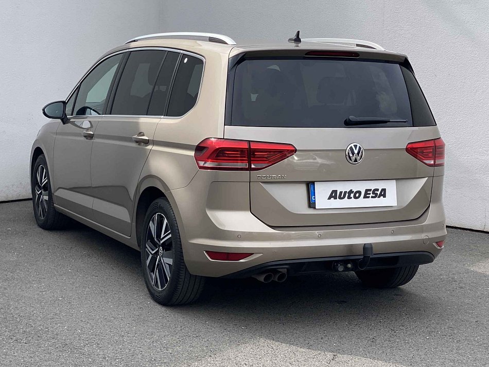 Volkswagen Touran 2.0TDi 