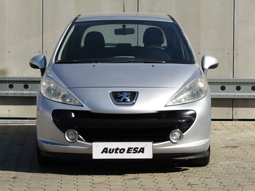 Peugeot 207 1.4 i 